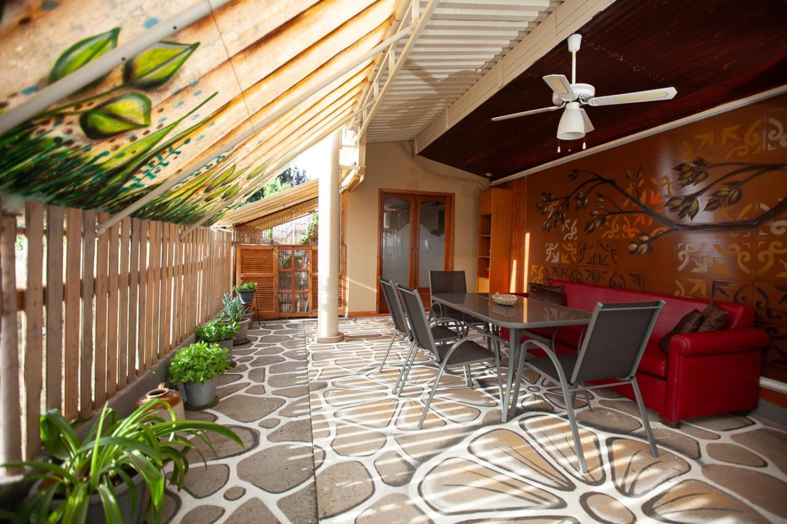 Holiday home The Great Wave Beachfront House Nea Plagia